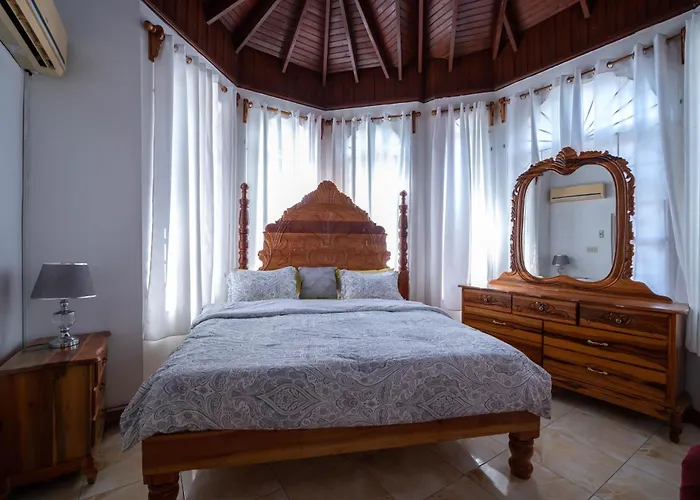 Timar Sunset 2 Bedroom Apartment *